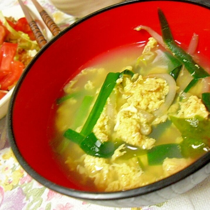 中華風　ニラ玉スープ